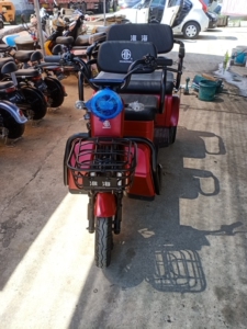 淮海牌电动三轮车