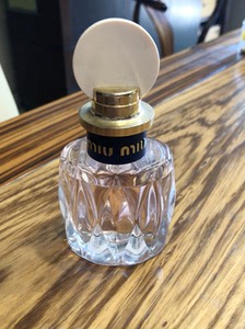 miumiu 一代,富家千金代名词香水