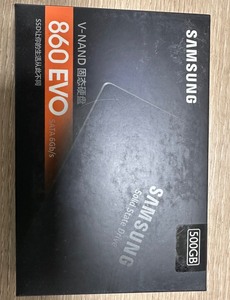 三星固态硬盘860EVO（500GB），全新未拆封，低价出售
