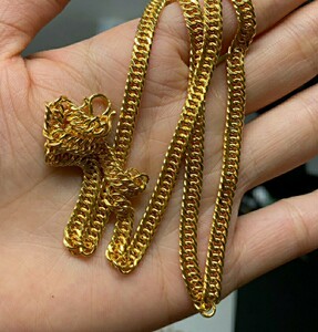出副999足金老凤祥黄金项链,35克重,工费另算,暂时不出.
