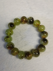 岫玉花玉,辽阳花玉水草花手串.算盘珠子型,卡12*13.7m