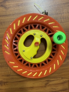 潍坊风筝轮24cm防倒转轮缠800米粗轮胎线!滚轮导线器!便