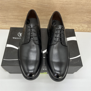 万利威德皮鞋