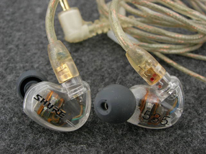 原装Shure舒尔SE530双单元动铁耳机现改装SE535。