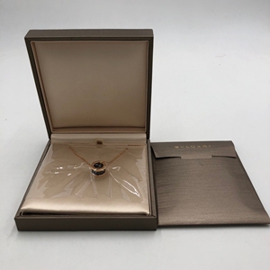 宝格丽 黑陶瓷弹簧项链 hxk9ee 附件:盒子