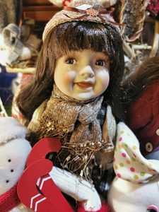 陶瓷娃娃俄罗斯娃娃  比较少见的笑哈哈脸,第二套拆下来放家里