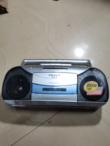 goldyip金叶gl-913收录放音机,成色看图,通电磁带