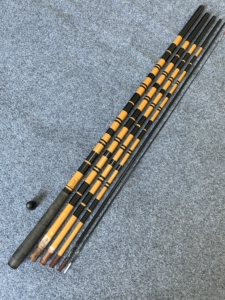 日本鸭川玻璃钢鱼竿16尺