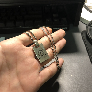 gucci 古驰项链 骷髅 方牌 吊坠 经典 双g 925纯