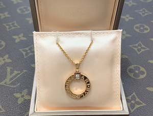 99新 bvlgari/宝格丽带钻玫瑰金圆环项链 这款非常大