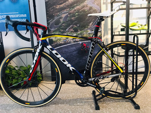 法国look695蒙特利安限量款!车架s码,整车碳纤维,纯女