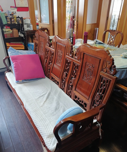 实木沙发巴西花梨木沙发一套,20年前买的.保存的很好,没有什