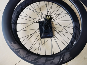 静藤 c60 light 碟刹碳刀,里程不长,无划痕,新款e