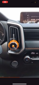 京东上买的开了出品空军二号汽车朋克联名版香氛车载出风口香水挂