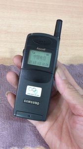 三星600c手机经典翻盖复古 二手物品成色如图,年代久了有此