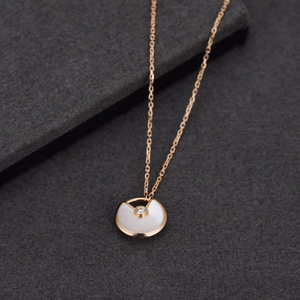 cartier 卡地亚玫瑰金白贝母护身符项链,无附件,原价1