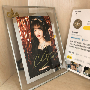 【保真】程潇亲笔签名照,乐华演唱会签,含玻璃相框.