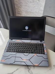 雷神g150s四核独显gtx950m吃鸡游戏本15寸笔记本电