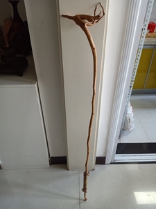 精品野生酸枣木龙凤头手杖,文玩手杖,一面是龙头,另一面是凤头