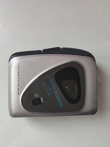 雷登sar-233随身听,磁带机,自己小时候用的,原来好用