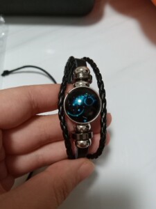 付邮费免费送,全新水瓶座幸运手链,情侣手链,男女