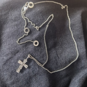 宝格丽项链十字架