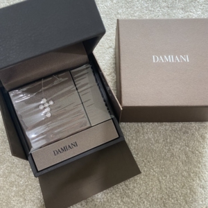 damiani玳美雅 18k白金钻石十字架项链