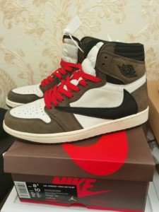 耐克aj1倒勾jordan限量款倒钩篮球鞋42码上脚一次可充_阿里巴巴找货