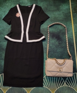 香奈儿针织连衣裙单个价格.非常时髦 百搭 懂行的来秒  男女