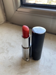 纪梵希小羊皮口红316元气橘色,天猫官网购入,剩余二分之一