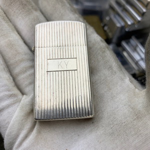 六十到七十年窄机zippo打火机绝版老机大斜底纯银机