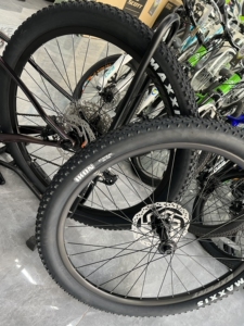 美利达大7 7500全新拆车轮组,禧玛诺mt400花鼓,27