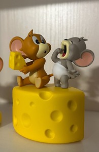 绝版名创优品MINISO猫和老鼠之我爱芝士主题手办汤姆和杰瑞