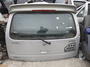 北斗星拆车件门