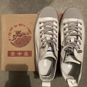 金木鱼帆布鞋女