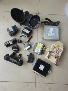 000人付款淘宝现代ix35带点火一套电器件智能钥匙控制模块防盗盒bcm