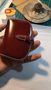 酒红 马臀皮卡包 日本新禧马臀皮 零钱包 钥匙包。外皮，日本