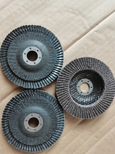 百叶轮打磨片百叶片加厚型角磨机抛光片100千叶轮不锈钢抛光