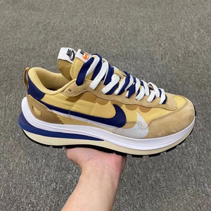 sacai x nike vaporwaffle 华夫双勾