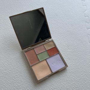 stila七色遮瑕盘多功能面部遮瑕膏盖斑点痘印修容高光粉饼1