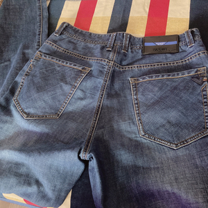 尚谷男士牛仔裤 布料舒服样式简单