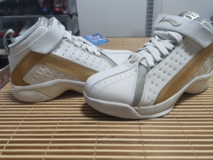 李宁老鞋之奥尼尔系列,青铜古器纹路,大shaq后跟,银色鞋舌