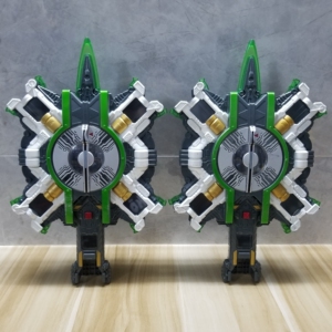 万代 假面骑士w 棱镜剑盾 极限盾 记忆体 dx日版