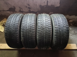 185/60r14赛轮雪地胎,轮胎95新,四条无扎无补