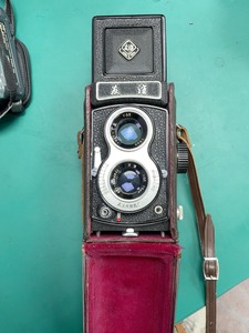 友谊牌老相机 友谊相机为中国早期相机之一，大概60~70年代