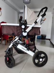 康宝路婴儿推车