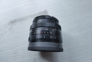 sony索尼e卡口国产半幅镜头,35mm f1.7成色见图