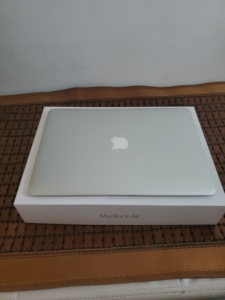 苹果笔记本d42电脑