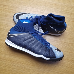 耐克nike毒蜂3超顶tf