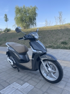 18年大茂比亚乔流鼻涕liberty155 国四摩托车 高配